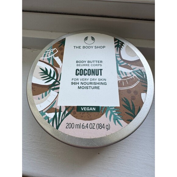 The body shop coconut body butter 200 ml. - Picture 1 of 3
